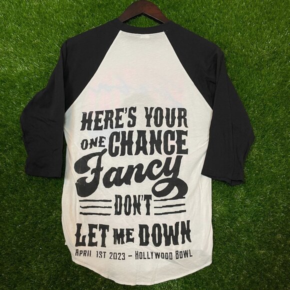 Reba Mcentire Don’t Let Me Down 2023 Tour Long Sleeve T-shirt size Small - Picture 4 of 5